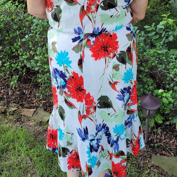 ACB Dress; XL, Floral with flounce at bottom of white under-dress; belt - Picture 4 of 4